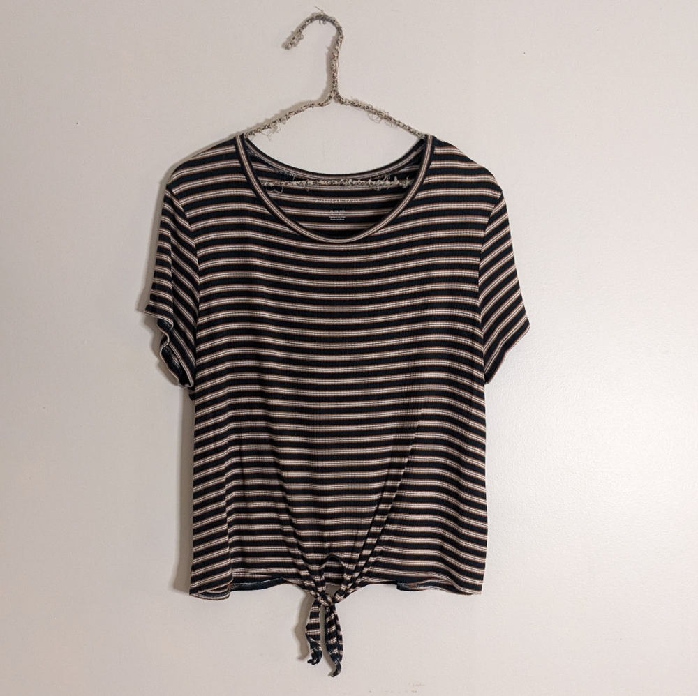 American Eagle Green and Gold Stretchy Comfy Soft Striped Crop Top
